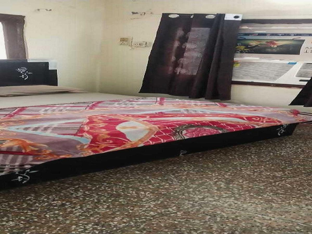 Hotel O G Hotel Happy Home Aligarh Kültér fotó